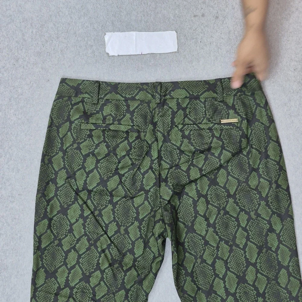 MICHAEL Kors Women Pants 8P Green Snakeskin Print Cropped Button 26